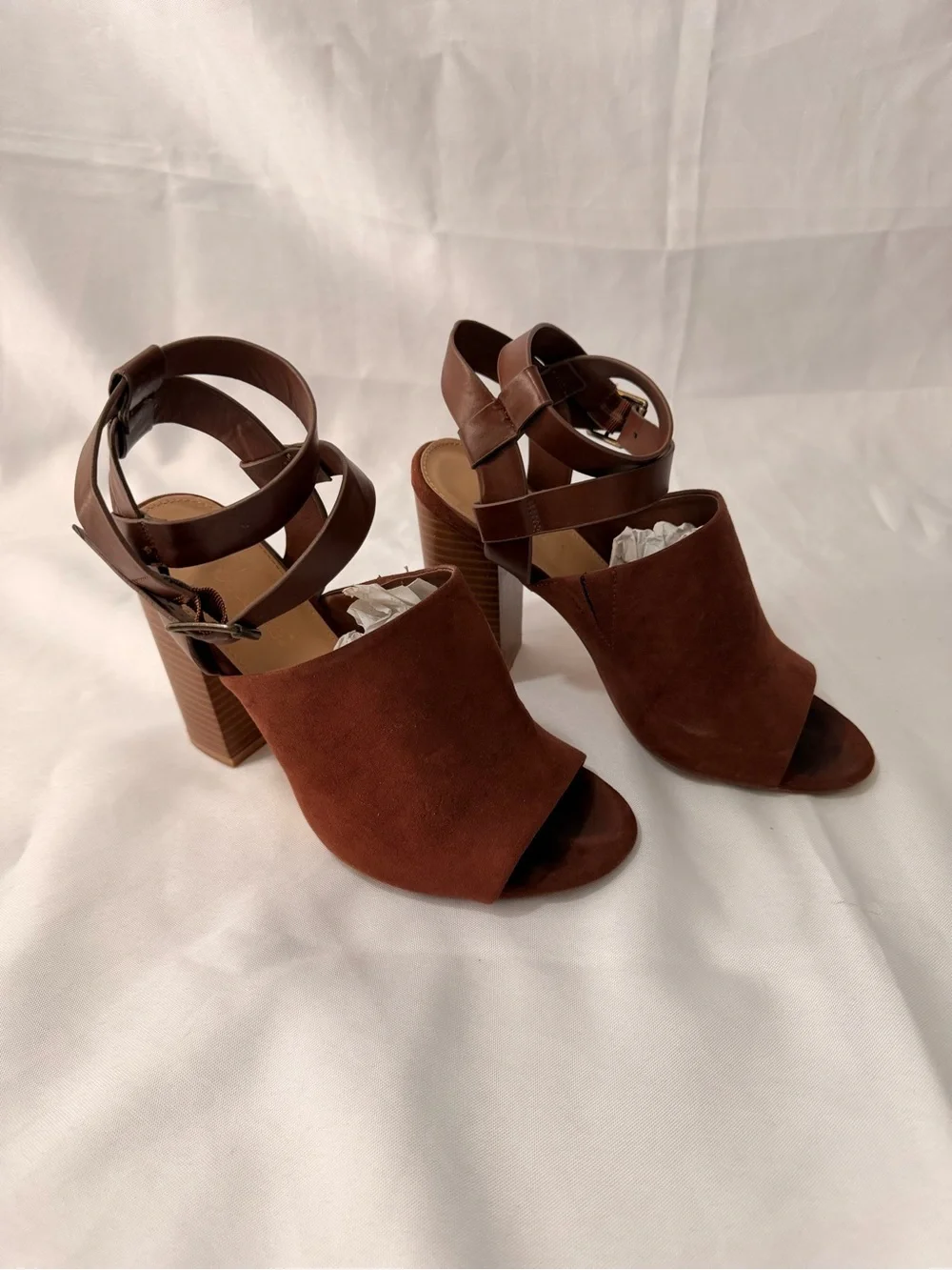 Shoe Dazzle Ella Cognac Brown Suede Block Heel Sandals